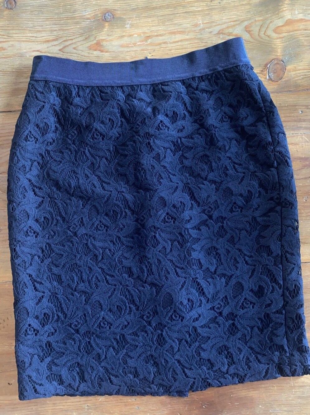 Ann Taylor Lace Pencil Skirt Size 6 Navy Blue Lined Back Zipper Womens